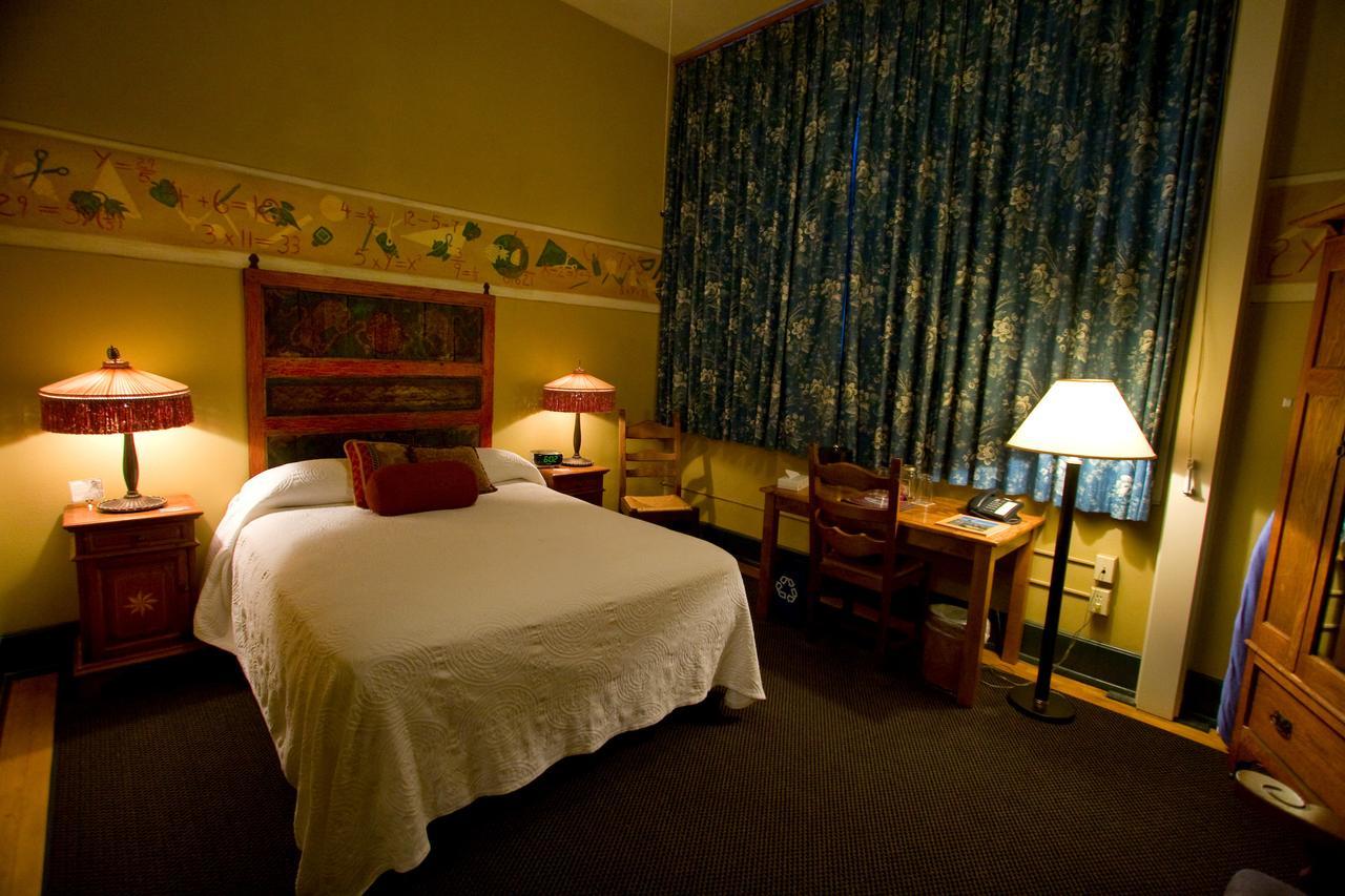 Hotel Mcmenamins Kennedy School 3*