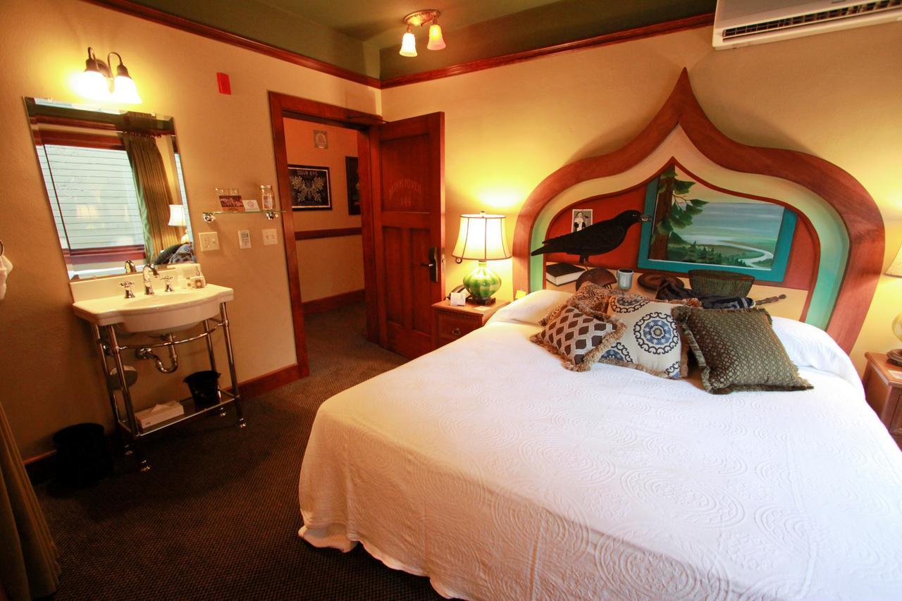 Hotel Mcmenamins Kennedy School Portland